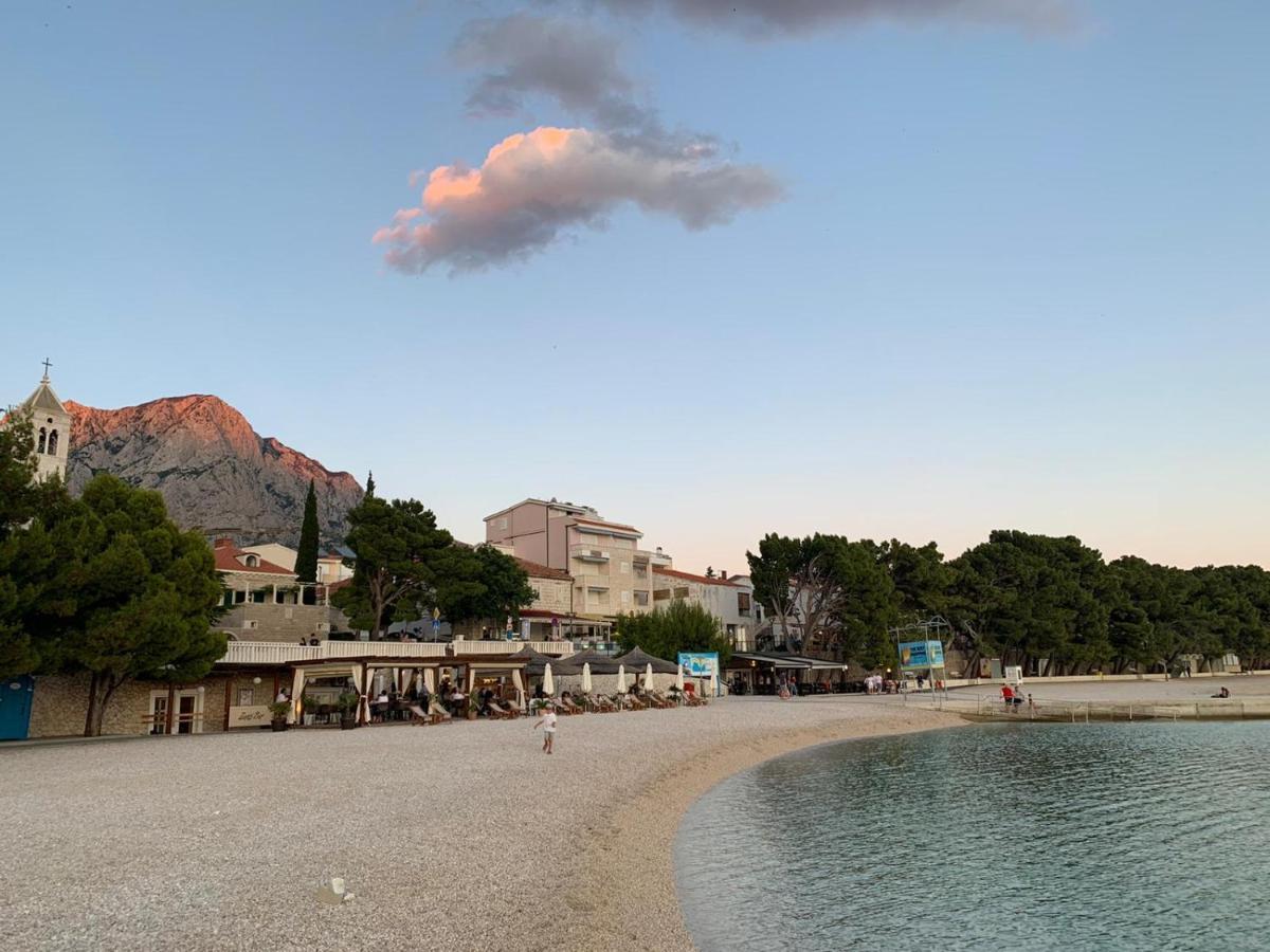 Villa Rozika Baška Voda Buitenkant foto