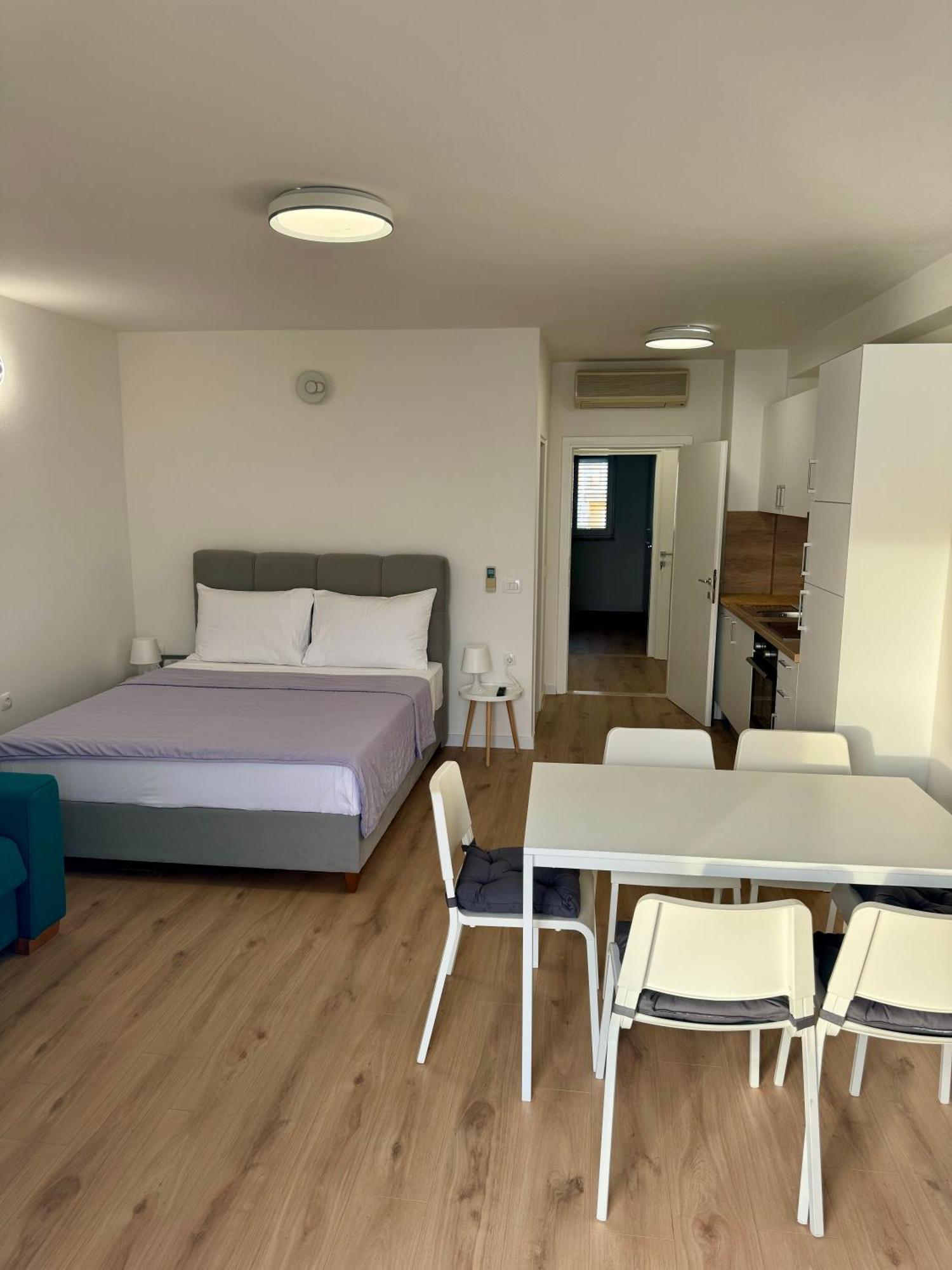Villa Rozika Baška Voda Buitenkant foto