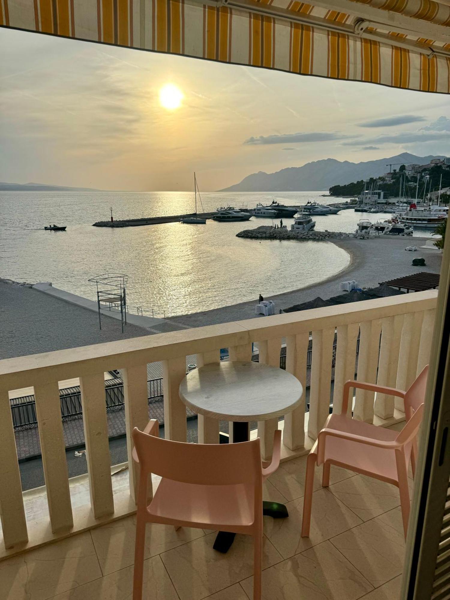 Villa Rozika Baška Voda Buitenkant foto
